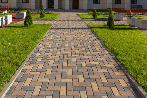Best Custom Driveway Pavers  in St John, MO
